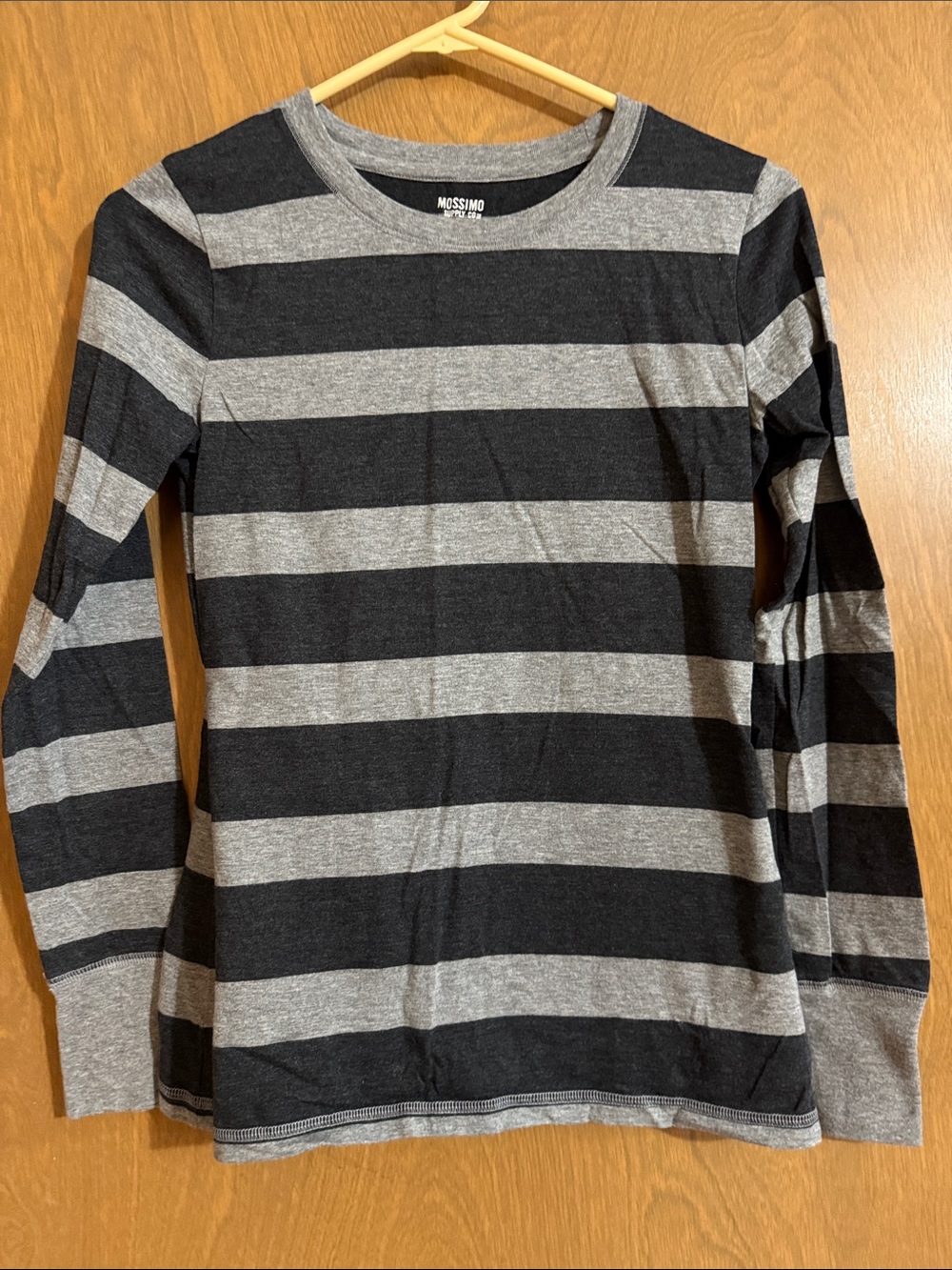 Mossimo Supply Co. Womens Gray & Black Horizontal Stripe Long-Sleeve Tee